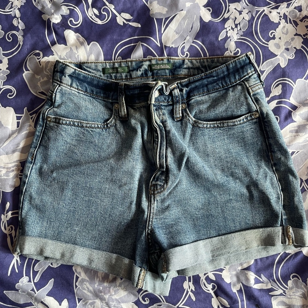 Shorts - Picture 7 of 14